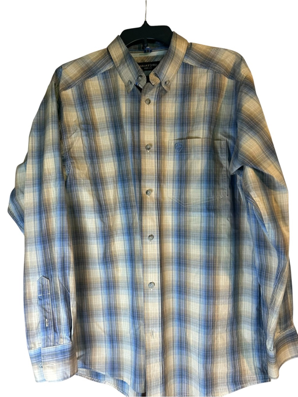 Ariat Pro Series Men’s Medium Plaid Long sleeve button down Western performance